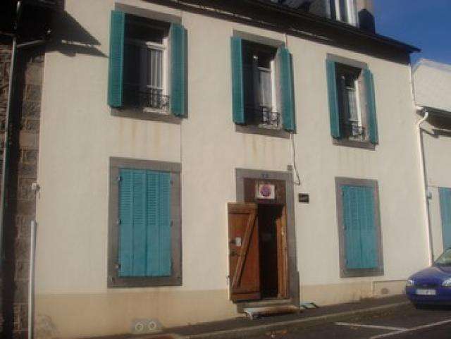 http://img1.toutesleslocations.com/big/33138.jpg